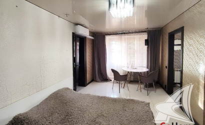 Купить 2-комнатную квартиру, Брест, Центр, б-р Космонавтов. Фото 1