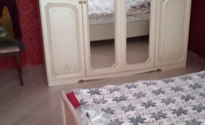 Купить 3-комнатную квартиру, Речица, Микрорайон 15. Фото 1