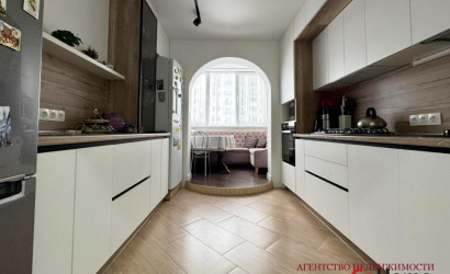 Купить 4-комнатную квартиру, Брест, ул. Суворова, д. . Фото 3