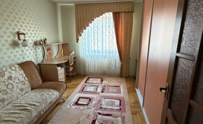 Купить 3-комнатную квартиру, Пинск, Иркутско-Пинской Дивизии, 11. Фото 4