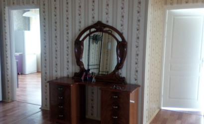 Купить 3-комнатную квартиру, Озерцо, Полесская 3. Фото 3