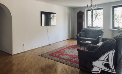 Купить 4-комнатную квартиру, Брест, Центр, ул. Халтурина. Фото 4