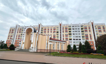 Купить 2-комнатную квартиру, Барановичи, Советская, 100. Фото 2