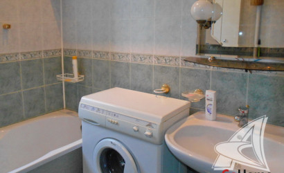 Купить 3-комнатную квартиру, Брест, Центр, ул. Советская. Фото 12