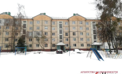 Купить 2-комнатную квартиру, Ивацевичи, 60 лет Октября. Фото 1