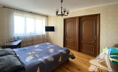 Купить 3-комнатную квартиру, Брест, Центр, пр-т Машерова. Фото 1