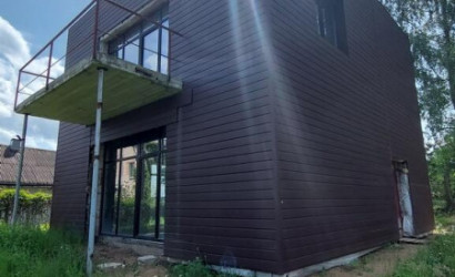 Купить дом в деревне, Мичуринец-58, 6 соток. Фото 1