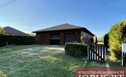 Купить коттедж, Кобрин, Интернациональная, 12 соток. Фото 1