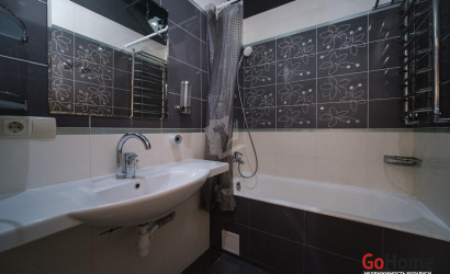 Купить 2-комнатную квартиру, Лесной, Александрова ул., 3. Фото 11