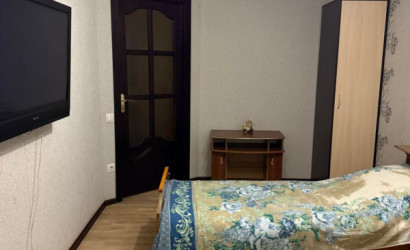 Снять 3-комнатную квартиру на сутки, Ошмяны, ул. Советская д.30. Фото 7