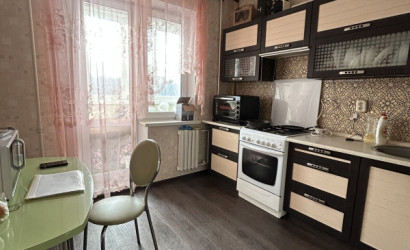 Купить 2-комнатную квартиру, Новополоцк, Молодежная ул., 190/3. Фото 2