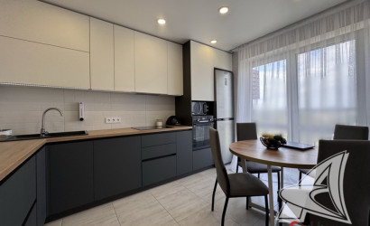 Купить 3-комнатную квартиру, Брест, Гобк, ул. Героев обороны Брестской крепости. Фото 1