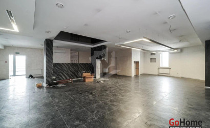 Аренда торгового помещения, Минск, Неманская ул., 2,  134.4 кв.м.. Фото 1