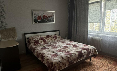 Купить 3-комнатную квартиру, Лида, Тухачевского ул., 95. Фото 1