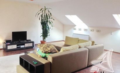 Купить 3-комнатную квартиру, Брест, Центр, ул. Урицкого. Фото 1