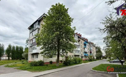  5-этаж.(61.1 м2), Слуцк(Кононовича ул., 8)