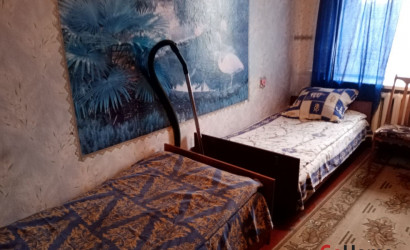 Снять 3-комнатную квартиру на сутки, Октябрьский, Звонковича, 21. Фото 2