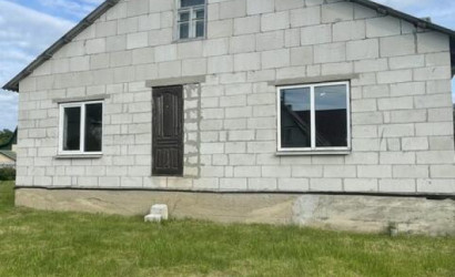 Купить дом, Ошмяны, Интернациональная ул., 3, 23 соток. Фото 1