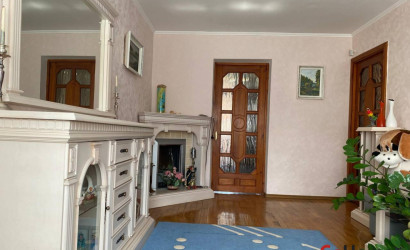 Купить 3-комнатную квартиру, Могилев, Витебский просп., 9. Фото 2