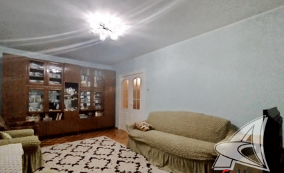 Купить 4-комнатную квартиру, Хидры, , . Фото 2