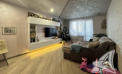 Купить 2-комнатную квартиру, Кобрин, , . Фото 1