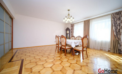 Купить коттедж, Фаниполь, Космонавтов ул., 23, 11.7 соток. Фото 1