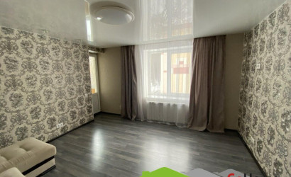 Купить 2-комнатную квартиру, Слоним, Семилетки 1-й ул., 34. Фото 1