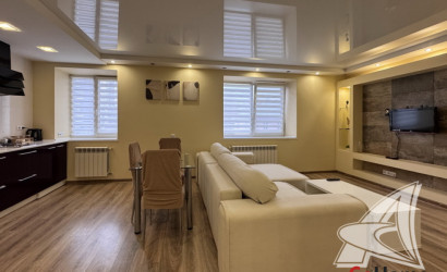 Купить 1-комнатную квартиру, Брест, Центр, ул. Карбышева. Фото 1