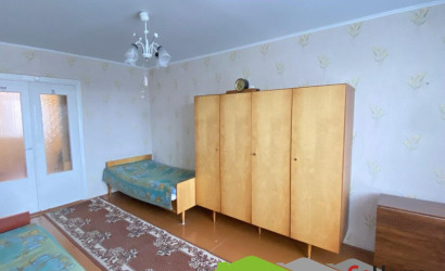 Купить 3-комнатную квартиру, Слоним, Ершова ул., 50. Фото 3