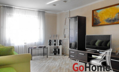 Купить 4-комнатную квартиру, Брест, Восток, ул. Московская. Фото 1