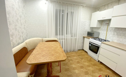 Снять 4-комнатную квартиру на сутки, Пружаны, 8 Марта, дом 9. Фото 8