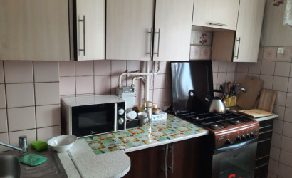 Купить 4-комнатную квартиру, Островец, Володарского 9а. Фото 1