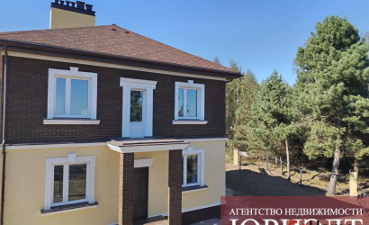 Купить коттедж, Заречье, Октябрьская, 24 соток. Фото 1