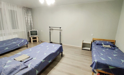 Снять 2-комнатную квартиру на сутки, Поставы, зеленая. Фото 4