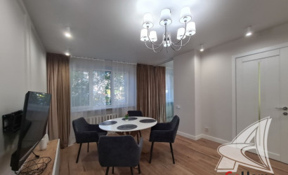 Купить 3-комнатную квартиру, Брест, Центр, б-р Шевченко. Фото 3