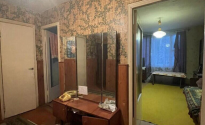 Купить 3-комнатную квартиру, Цирин, Школьная ул., 2. Фото 1