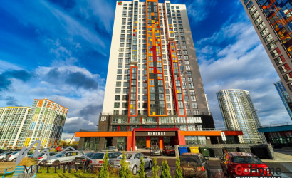 Купить 3-комнатную квартиру, Минск, Игоря Лученка ул., 30 (Октябрьский район). Фото 1