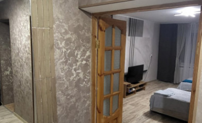 Снять 2-комнатную квартиру на сутки, Ошмяны, Советская 12. Фото 14