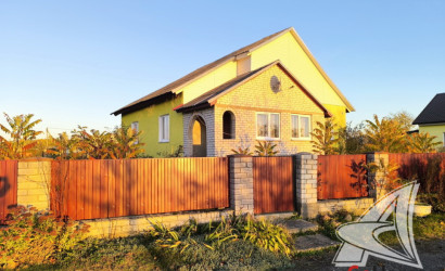 Купить дом, Беловежский, Беловежский с/с, 25 соток. Фото 2