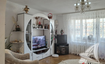 Купить 4-комнатную квартиру, Каменец, , . Фото 1