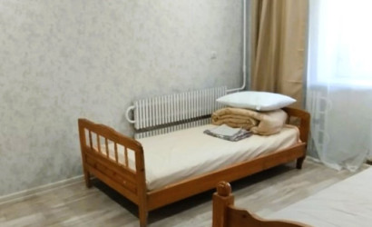 Снять 2-комнатную квартиру на сутки, Барань, Колхозная, д. 12. Фото 2