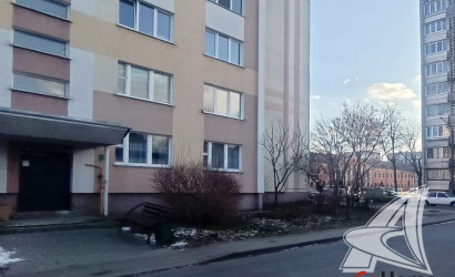 Купить 3-комнатную квартиру, Брест, Центр, ул. Пушкинская. Фото 2