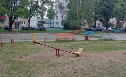  5-этаж.(44 м2), Барановичи(Курчатова ,17)