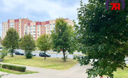 Купить 3-комнатную квартиру, Солигорск, Молодежная ул., 1. Фото 5