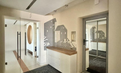 Купить 3-комнатную квартиру, Брест, Краснознаменная ул.. Фото 6