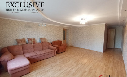 Купить 4-комнатную квартиру, Новополоцк, Молодежная ул., 59. Фото 2