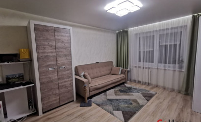 Купить 1-комнатную квартиру, Витебск, Лазо, 133/2. Фото 1