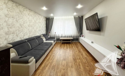 Купить 4-комнатную квартиру, Брест, Ковалево, ул. Суворова. Фото 1