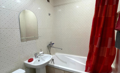 Снять 2-комнатную квартиру на сутки, Слоним, Красноармейская . Фото 1