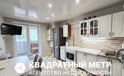 Купить 3-комнатную квартиру, Мачулищи, Лесная 30. Фото 1